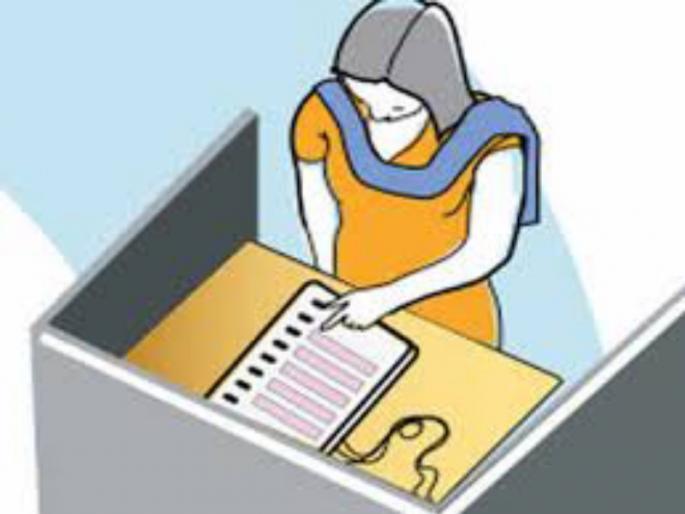 there are 912 female voters behind gents In the Pune district | पुणे जिल्ह्यात पुरुषांमागे ९१२ महिला मतदार there are 912 female voters behind gents In the Pune district | पुणे जिल्ह्यात पुरुषांमागे ९१२ महिला मतदार
