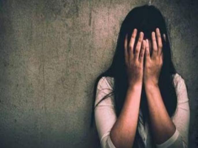Love through acquaintance on Instagram; 18-year-old girl sexually assaulted by boyfriend and friend | इंस्टग्रामवरील ओळखीतून प्रेम; १८ वर्षीय तरुणीवर प्रियकराने मित्रासह केले लैंगिक अत्याचार Love through acquaintance on Instagram; 18-year-old girl sexually assaulted by boyfriend and friend | इंस्टग्रामवरील ओळखीतून प्रेम; १८ वर्षीय तरुणीवर प्रियकराने मित्रासह केले लैंगिक अत्याचार
