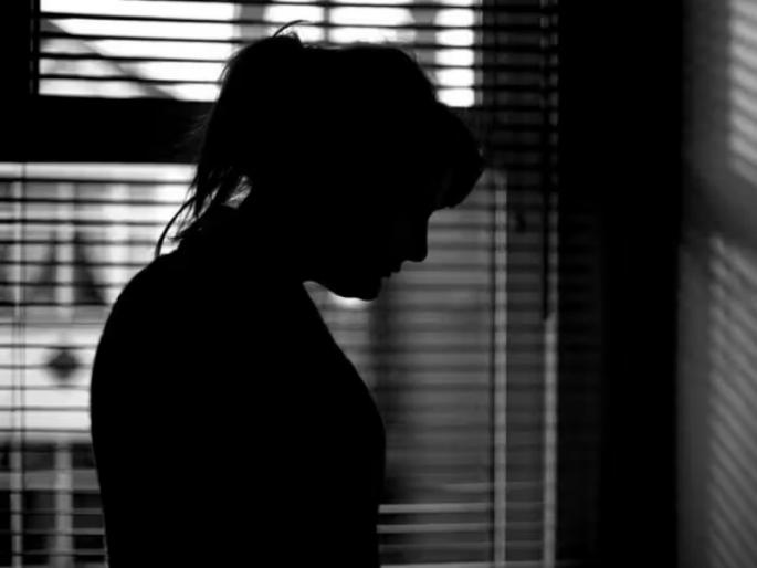 Illicit relations of the husband with outside women Fed up with the trouble the wife took the extreme step | पतीचे बाहेरील महिलांसोबत अनैतिक संबंध; त्रासाला कंटाळून पत्नीने उचलले टोकाचे पाऊल Illicit relations of the husband with outside women Fed up with the trouble the wife took the extreme step | पतीचे बाहेरील महिलांसोबत अनैतिक संबंध; त्रासाला कंटाळून पत्नीने उचलले टोकाचे पाऊल