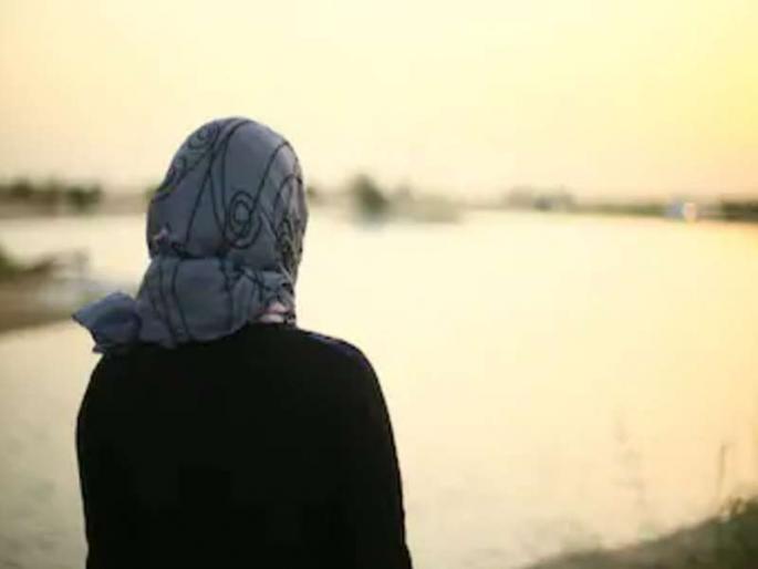 The 'stomach' of the family who is filling in the seventeenth year | ‘ती’ सतराव्या वर्षी भरतेय कुटुंबाचे पोट The 'stomach' of the family who is filling in the seventeenth year | ‘ती’ सतराव्या वर्षी भरतेय कुटुंबाचे पोट