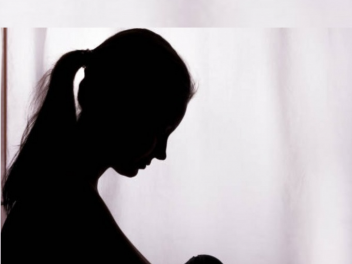 Although the salaries of the employees were stopped, committees for women were not formed in the office | कर्मचाऱ्यांच्या पगारी बंद केल्या तरी कार्यालयात महिलांसाठी समित्या स्थापन नाही केल्या Although the salaries of the employees were stopped, committees for women were not formed in the office | कर्मचाऱ्यांच्या पगारी बंद केल्या तरी कार्यालयात महिलांसाठी समित्या स्थापन नाही केल्या