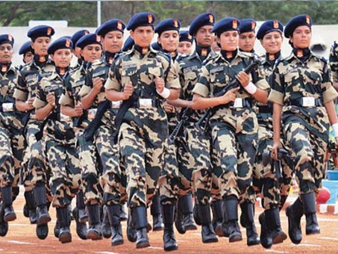 induct women as jawans in Corps of Military Police in Army | आता लष्करामध्ये रणरागिणीही दाखवणार शौर्य, निर्मला सीतारमन यांनी घेतला ऐतिहासिक निर्णय induct women as jawans in Corps of Military Police in Army | आता लष्करामध्ये रणरागिणीही दाखवणार शौर्य, निर्मला सीतारमन यांनी घेतला ऐतिहासिक निर्णय