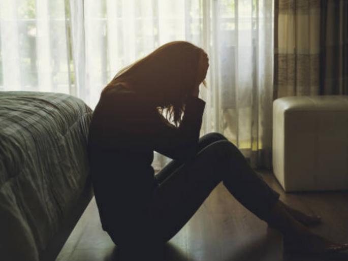 Physical and mental torture by mother-in-law for saying that dowry was less in marriage; Highly educated woman's extreme step | विवाहात हुंडा कमी दिल्याचे सांगून सासूकडून शारीरिक, मानसिक छळ; उच्चशिक्षित महिलेचे टोकाचे पाऊल