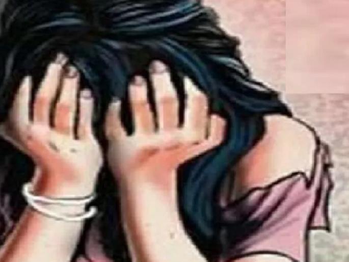 A girl from Kolhapur was raped in Sangli for the lure of marriage | लग्नाच्या आमिषाने कोल्हापुरातील युवतीवर सांगलीत अत्याचार, दोघांवर गुन्हा दाखल