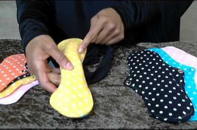 Women Savings Group to manufacture sanitary napkins | सॅनिटरी नॅपकिन्सची निर्मिती करणार महिला बचत गट