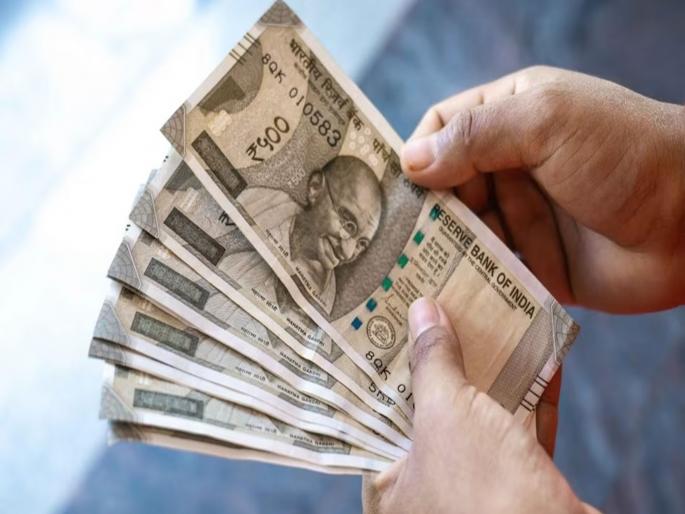 Khatakhat scheme in the state for women | लाडक्या बहिणींसाठी राज्यात ‘खटाखट’ योजना; मध्य प्रदेशच्या धर्तीवर महिलांच्या खात्यात थेट रक्कम Khatakhat scheme in the state for women | लाडक्या बहिणींसाठी राज्यात ‘खटाखट’ योजना; मध्य प्रदेशच्या धर्तीवर महिलांच्या खात्यात थेट रक्कम