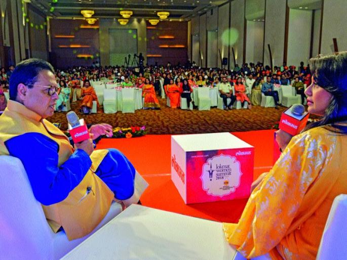 Only if there is love in acting, then come to film industry by rani mukharji | 'ग्लॅमर, पैशासाठी नव्हे; अभिनयावर प्रेम असेल तरच चित्रपटात या !' Only if there is love in acting, then come to film industry by rani mukharji | 'ग्लॅमर, पैशासाठी नव्हे; अभिनयावर प्रेम असेल तरच चित्रपटात या !'