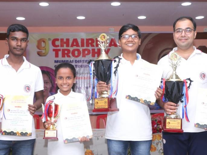 Carrom: nilam - Gufhran won the title | कॅरम : निलम - घुफ्रान यांनी पटकावले जेतेपद Carrom: nilam - Gufhran won the title | कॅरम : निलम - घुफ्रान यांनी पटकावले जेतेपद