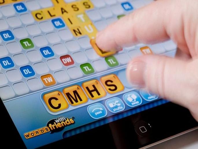 Pakistani hacker steals profile data of 218 million Words With Friends players | पाकिस्तानी हॅकरने चोरला कोट्यवधी युजर्सचा खासगी डेटा Pakistani hacker steals profile data of 218 million Words With Friends players | पाकिस्तानी हॅकरने चोरला कोट्यवधी युजर्सचा खासगी डेटा
