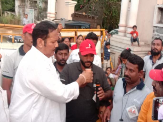 Reiter workers hunger strike adjourned, a meeting will be held next Monday to find a solution | रियटरच्या कामगारांचे उपोषण स्थगित, तोडगा काढण्यासाठी येत्या सोमवारी बैठक होणार Reiter workers hunger strike adjourned, a meeting will be held next Monday to find a solution | रियटरच्या कामगारांचे उपोषण स्थगित, तोडगा काढण्यासाठी येत्या सोमवारी बैठक होणार