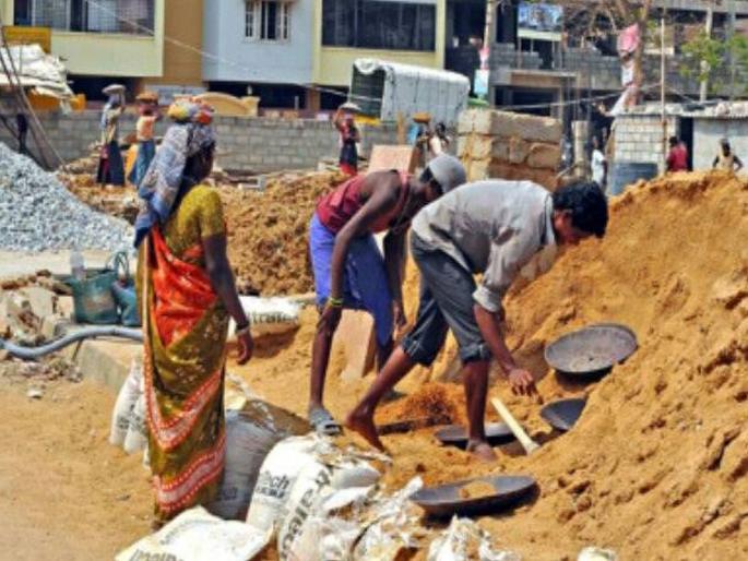 unorganized workers will also get pension epfo new scheme may cover them | रोजंदारी मजुरांनाही मिळणार महिन्याला 3 हजार रुपये पेन्शन? EPFO ची प्रस्तावित योजना, जाणून घ्या...