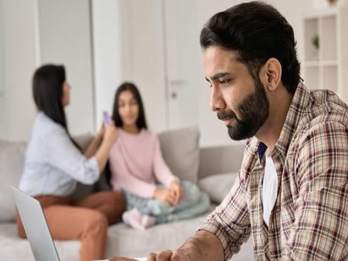 one Employee was working 14-16 hours in the office, the employer gave him a salary of 7.8 crores; but his wife asked for a divorce... | ऑफिसचे १४-१४ तास करत होता काम, मालकाने ७.८ कोटींचे बक्षीस दिले; पण बायकोने घटस्फोट मागितला... one Employee was working 14-16 hours in the office, the employer gave him a salary of 7.8 crores; but his wife asked for a divorce... | ऑफिसचे १४-१४ तास करत होता काम, मालकाने ७.८ कोटींचे बक्षीस दिले; पण बायकोने घटस्फोट मागितला...