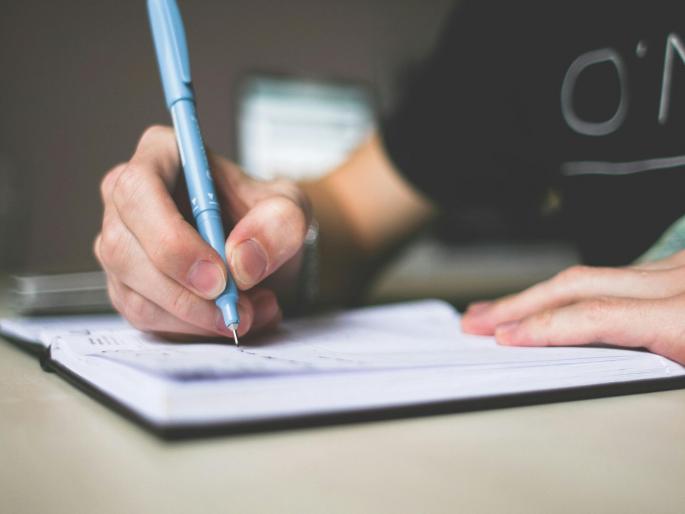 If someone name is written in the suicide note, what action is taken against them? | सुसाईड नोटमध्ये कुणाचं नाव लिहिलं असेल तर त्यांच्याविरोधात 'कशी' कारवाई होते?