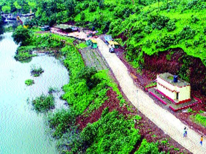 Concretization of roads leading to Kondeshwar is a smooth road | कोंडेश्वरला जाणाऱ्या रस्त्याचे झाले काँक्रिटीकरण, सुकर होणार मार्ग