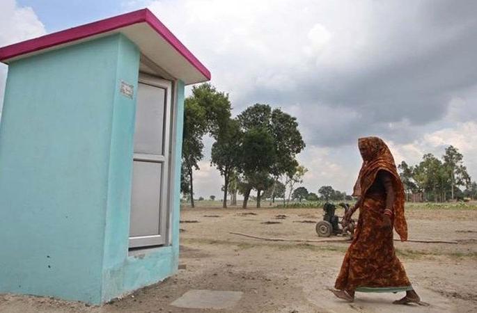 The aim is to rebuild toilets in OD-free cities | हगणदरीमुक्त शहरांना पुन्हा शाैचालये बांधण्याचे उद्दिष्ट The aim is to rebuild toilets in OD-free cities | हगणदरीमुक्त शहरांना पुन्हा शाैचालये बांधण्याचे उद्दिष्ट