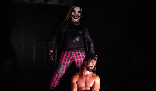 If you want to see the monster, watch this WWE video, but at your risk ... | बापरे! 'राक्षस' बघायचाय तर 'WWE'चा हा व्हिडीओ पाहा, पण तुमच्या रीस्कवर... If you want to see the monster, watch this WWE video, but at your risk ... | बापरे! 'राक्षस' बघायचाय तर 'WWE'चा हा व्हिडीओ पाहा, पण तुमच्या रीस्कवर...