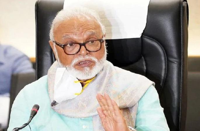 minister chhagan bhujbal criticize bjp over obc reservation | केंद्राकडे असलेला इम्पिरिकल डेटा ९८ टक्के निर्दोष : छगन भुजबळ minister chhagan bhujbal criticize bjp over obc reservation | केंद्राकडे असलेला इम्पिरिकल डेटा ९८ टक्के निर्दोष : छगन भुजबळ