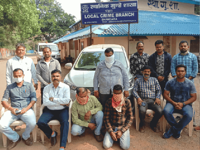 The gang who hijacked the car by making the driver unconscious was arrested | आधी लिफ्ट मागायचे, मग चालकाला बेशुद्ध करून वाहन पळवायचे; टोळी गजाआड