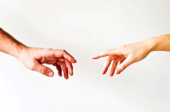 zp govt employees facing challenges due to inter district transfer | कसा फुलणार शिक्षक दाम्पत्यांचा संसार? zp govt employees facing challenges due to inter district transfer | कसा फुलणार शिक्षक दाम्पत्यांचा संसार?