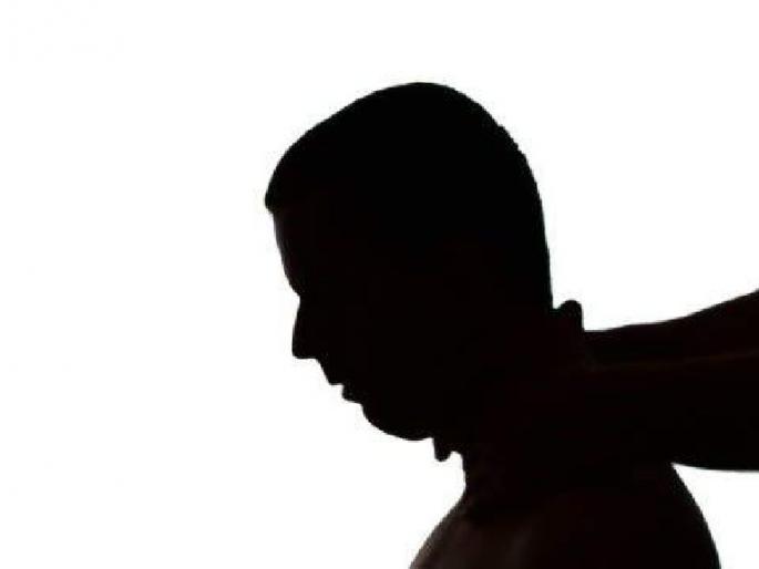 young man angrily strangled his younger brother for new bike | गाडी विकत घ्यायला आईचा नकार.. त्याने रागारागात लहान भावाचा केला खून young man angrily strangled his younger brother for new bike | गाडी विकत घ्यायला आईचा नकार.. त्याने रागारागात लहान भावाचा केला खून