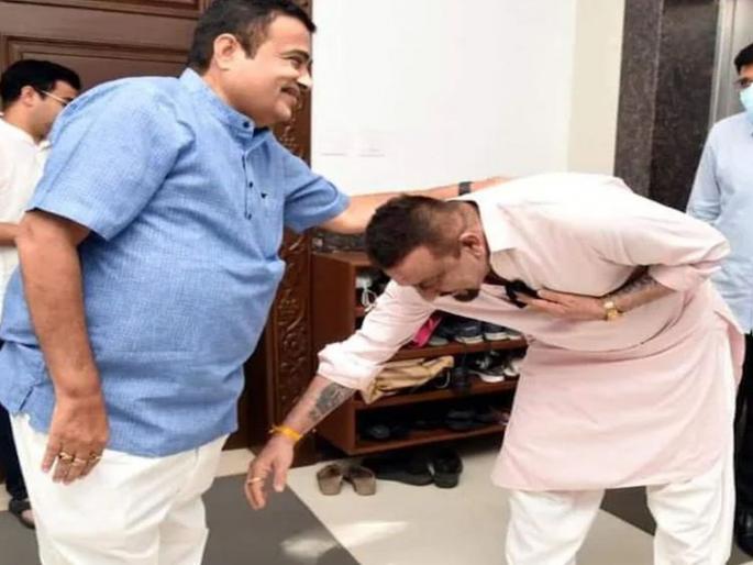 Actor Sanjay Dutt met Nitin Gadkari, Nitin Raut in Nagpur Saturday; reason unknown | Sanjay Dutt: संजय दत्त नागपुरमध्ये नितीन गडकरी, नितीन राऊतांना भेटला; कारण गुलदस्त्यात Actor Sanjay Dutt met Nitin Gadkari, Nitin Raut in Nagpur Saturday; reason unknown | Sanjay Dutt: संजय दत्त नागपुरमध्ये नितीन गडकरी, नितीन राऊतांना भेटला; कारण गुलदस्त्यात