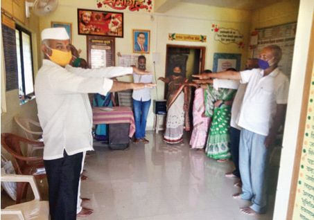 Statewide campaigns of NGOs to prevent corona | कोरोना रोखण्यासाठी स्वयंसेवी संस्थांचेही राज्यव्यापी अभियान Statewide campaigns of NGOs to prevent corona | कोरोना रोखण्यासाठी स्वयंसेवी संस्थांचेही राज्यव्यापी अभियान