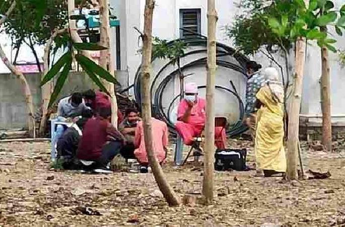 wardha abortion case of a minor girl: Two more nurses arrested, number of accused increased to 5 | वर्धा गर्भपात प्रकरण : आणखी दोन परिचारिकांना अटक, आरोपींची संख्या झाली ५ wardha abortion case of a minor girl: Two more nurses arrested, number of accused increased to 5 | वर्धा गर्भपात प्रकरण : आणखी दोन परिचारिकांना अटक, आरोपींची संख्या झाली ५