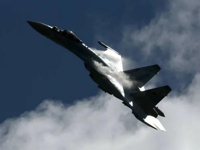 Fake news! Taiwan denies shooting down of Chinese Su-35 fighter jet | खोडसाळपणा! चीनचे सुखोई विमान पाडलेच नाही; तैवानकडून स्पष्टीकरण Fake news! Taiwan denies shooting down of Chinese Su-35 fighter jet | खोडसाळपणा! चीनचे सुखोई विमान पाडलेच नाही; तैवानकडून स्पष्टीकरण