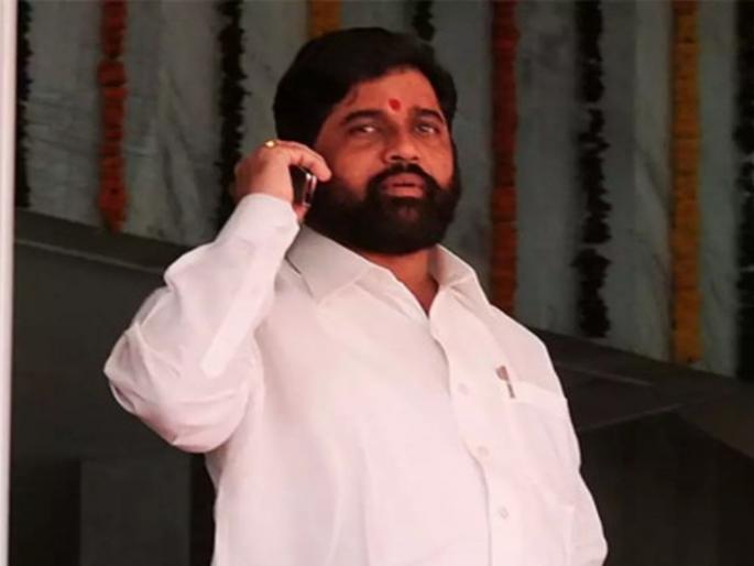 Urban Development Minister Eknath Shinde graduated from Arts Branch | नगरविकासमंत्री एकनाथ शिंदे कला शाखेतून झाले पदवीधर Urban Development Minister Eknath Shinde graduated from Arts Branch | नगरविकासमंत्री एकनाथ शिंदे कला शाखेतून झाले पदवीधर