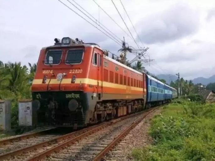 Six more trains will stop at Narkhed station; Decision of Central Railway | नरखेड स्थानकावर आणखी सहा रेल्वेगाड्या थांबणार; मध्य रेल्वेचा निर्णय Six more trains will stop at Narkhed station; Decision of Central Railway | नरखेड स्थानकावर आणखी सहा रेल्वेगाड्या थांबणार; मध्य रेल्वेचा निर्णय