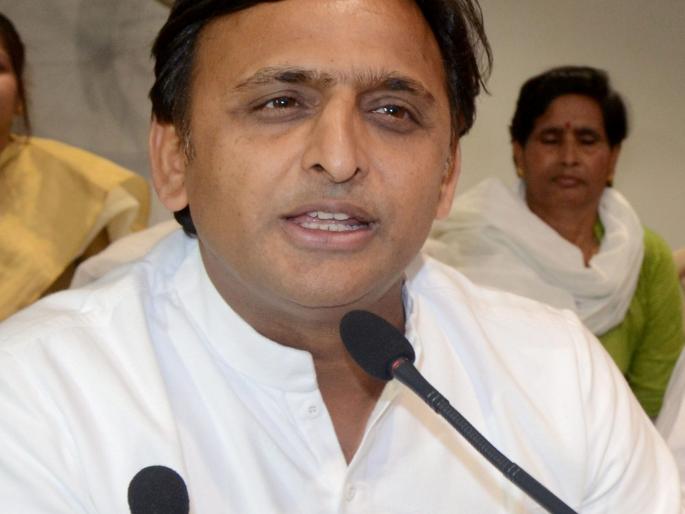 Three sp mla resign from mlc | गुजरातनंतर आता उत्तरप्रदेशात राजकीय उलथापालथ, तीन आमदारांचे राजीनामे