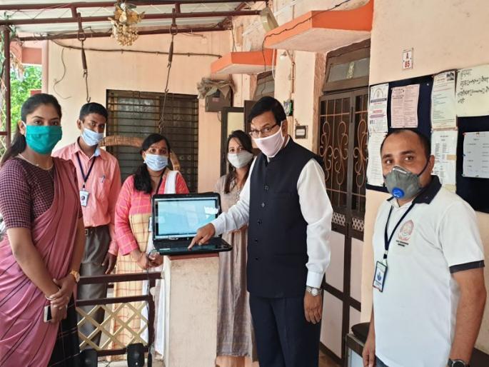Mayor inaugurates 'Yogadin Documentary' in Nashik | नाशकात  ‘योगदिन माहितीपटाचे’ महापौरांच्या हस्ते उद्घाटन Mayor inaugurates 'Yogadin Documentary' in Nashik | नाशकात  ‘योगदिन माहितीपटाचे’ महापौरांच्या हस्ते उद्घाटन