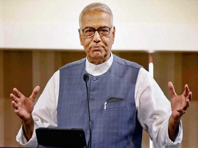 Karnataka MLAs Will Be Auctioned Like IPL Players says former bjp leader Yashwant Sinha | 'आता आयपीएलप्रमाणे कर्नाटकमधील आमदारांसाठी बोली लागणार' Karnataka MLAs Will Be Auctioned Like IPL Players says former bjp leader Yashwant Sinha | 'आता आयपीएलप्रमाणे कर्नाटकमधील आमदारांसाठी बोली लागणार'