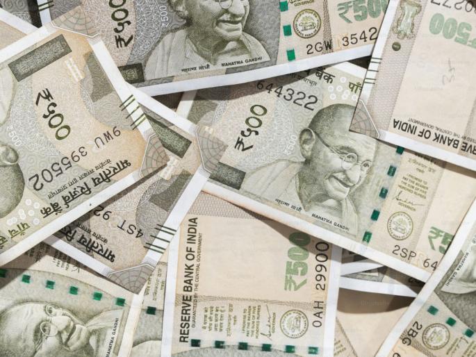 Red Sandalwood Tree News Yavatmal farmer turns millionaire | एका झाडामुळं शेतकऱ्याचं नशीब फळफळलं, रातोरात झाला ४.९७ कोटींचा मालक! Red Sandalwood Tree News Yavatmal farmer turns millionaire | एका झाडामुळं शेतकऱ्याचं नशीब फळफळलं, रातोरात झाला ४.९७ कोटींचा मालक!