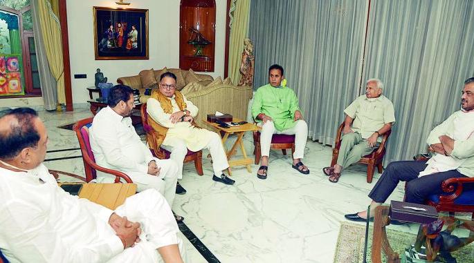 CoronaVirus in Maharashtra : Corona is not widespread in the state: Nitin Raut | CoronaVirus in Maharashtra : राज्यात कोरोनाचा सामूहिक प्रसार नाही : नितीन राऊत