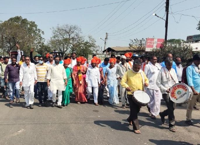 Shiv Sena's victory on four Nagar Panchayats out of six nagar panchayats in yavatmal | चार नगरपंचायतींवर शिवसेनेचा भगवा; दोन ठिकाणी सेना-भाजप युती