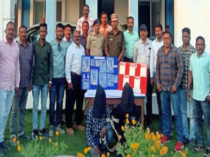 2 house burglars arrested in Yavatmal, valuables worth 22 lakhs seized | कारागृहातून सुटताच त्याने पुन्हा फोडले घर; नवी दुचाकी खरेदी केली अन् सापडला जाळ्यात 2 house burglars arrested in Yavatmal, valuables worth 22 lakhs seized | कारागृहातून सुटताच त्याने पुन्हा फोडले घर; नवी दुचाकी खरेदी केली अन् सापडला जाळ्यात