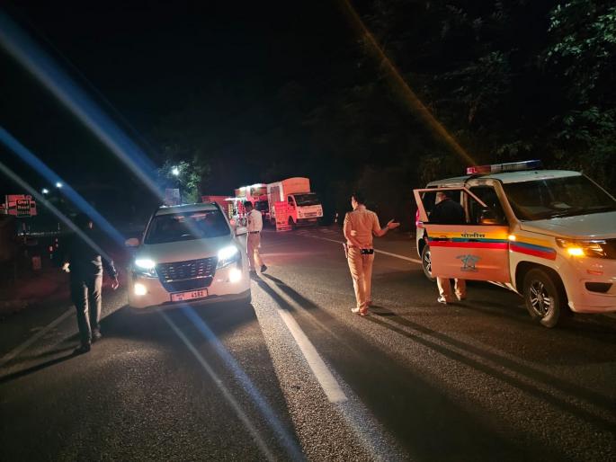 Bicyclists went to find, lovers found, Police action at Yavateshwar Ghat | शोधायला गेले दुचाकीस्वार, घाटात सापडले प्रेमवीर! Bicyclists went to find, lovers found, Police action at Yavateshwar Ghat | शोधायला गेले दुचाकीस्वार, घाटात सापडले प्रेमवीर!