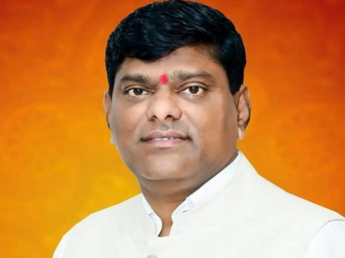 An increase in the police custody of palmist Raghunath Yemul; The names of two other astrologers also open | पुण्यातील 'त्या' राजकीय अध्यात्मिक गुरुच्या पोलीस कोठडीत वाढ; आणखी दोन ज्योतिषांचीही नावं आली समोर An increase in the police custody of palmist Raghunath Yemul; The names of two other astrologers also open | पुण्यातील 'त्या' राजकीय अध्यात्मिक गुरुच्या पोलीस कोठडीत वाढ; आणखी दोन ज्योतिषांचीही नावं आली समोर