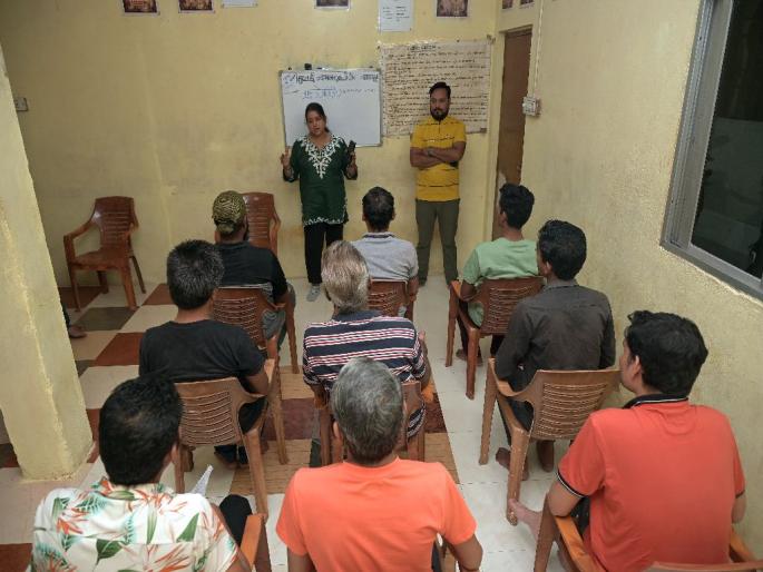 In 17 years, 'Muktai' has made thousands of alcoholics free from addiction, treated thousands so far | 'मुक्ताई'ने १७ वर्षांत सोडविला शेकडोंचा 'एकच प्याला'; आजवर हजारोंवर केले उपचार In 17 years, 'Muktai' has made thousands of alcoholics free from addiction, treated thousands so far | 'मुक्ताई'ने १७ वर्षांत सोडविला शेकडोंचा 'एकच प्याला'; आजवर हजारोंवर केले उपचार