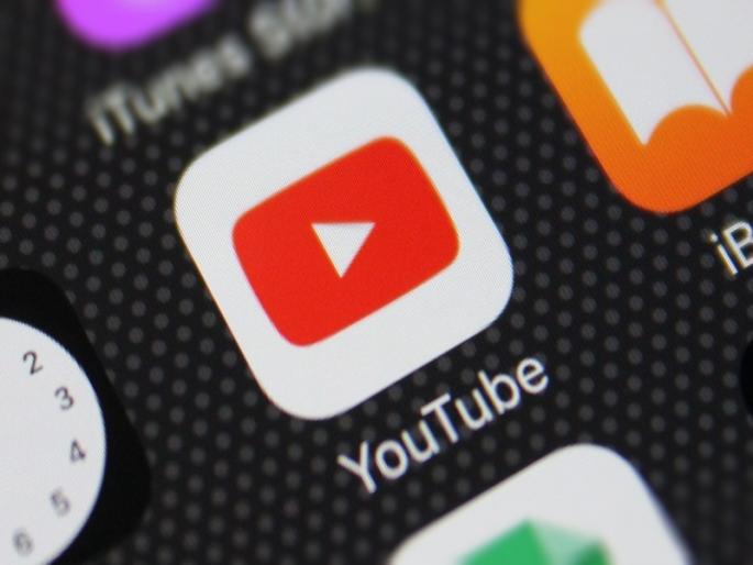 Gabbar Fanda of U-Tubers; Find Out Where The High-Paying Freelance Copywriting Jobs Are | यू-ट्यूबर्सचा गब्बर फंडा; व्हिडीओ टाकून प्रचंड पैसे मिळविता येतात, जाणून घ्या Gabbar Fanda of U-Tubers; Find Out Where The High-Paying Freelance Copywriting Jobs Are | यू-ट्यूबर्सचा गब्बर फंडा; व्हिडीओ टाकून प्रचंड पैसे मिळविता येतात, जाणून घ्या