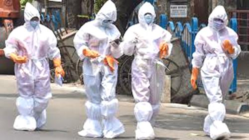 Call the warriors who lost their lives in the Corona War as 'Martyrs' ...! | कोरोना लढ्यात प्राण गमावणाºया योद्ध्यांना ‘शहीद’ असे संबोधा...!