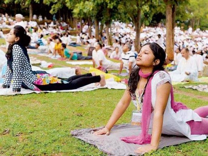 International Yoga Day 2019: Healthy Health Requirement, Then Yoga Carach! | International Yoga Day 2019 : निरोगी आरोग्य हवेय, मग योगा कराच !