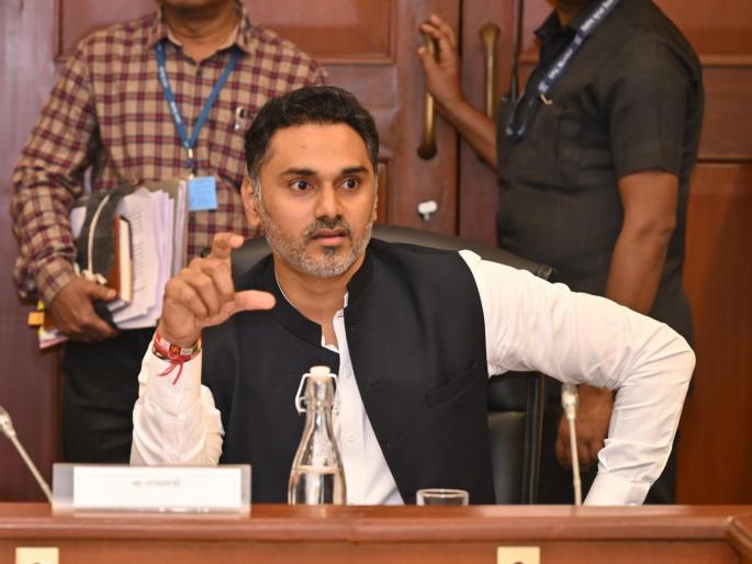 thackeray group sushma andhare said yogesh kadam abused his power and he should resign | “योगेश कदमांनी अधिकाराचा गैरवापर करत गुंडाला अभय दिले, राजीनामा द्यावा”; ठाकरे गटाची मागणी thackeray group sushma andhare said yogesh kadam abused his power and he should resign | “योगेश कदमांनी अधिकाराचा गैरवापर करत गुंडाला अभय दिले, राजीनामा द्यावा”; ठाकरे गटाची मागणी