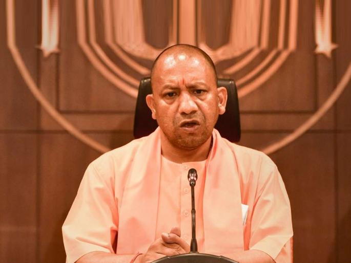 samajwadi party claim bjp split in up deputy cm bigger than cm yogi adityanath and challenge him | "भाजपामध्ये अंतर्गत फूट; योगी आदित्यनाथांपेक्षा उपमुख्यमंत्री मोठे, मुख्यमंत्र्यांना खुलं आव्हान" samajwadi party claim bjp split in up deputy cm bigger than cm yogi adityanath and challenge him | "भाजपामध्ये अंतर्गत फूट; योगी आदित्यनाथांपेक्षा उपमुख्यमंत्री मोठे, मुख्यमंत्र्यांना खुलं आव्हान"