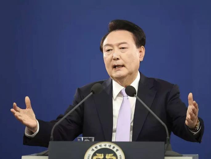 impeachment motion against south korean president approved | दक्षिण कोरिया अध्यक्षांविरुद्ध महाभियोग प्रस्ताव मंजूर
