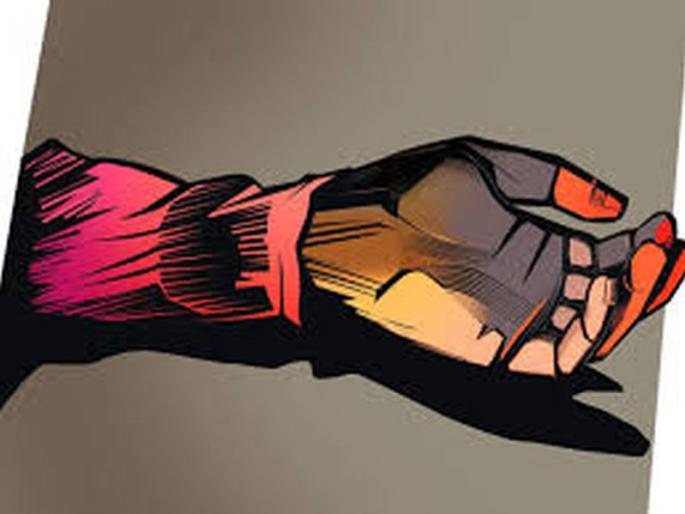 Youth dies after falling off bridge in attempt to rescue buffalo in Akola | म्हशीला वाचविण्याच्या प्रयत्नात पुलावरून कोसळून युवकाचा मृत्यू Youth dies after falling off bridge in attempt to rescue buffalo in Akola | म्हशीला वाचविण्याच्या प्रयत्नात पुलावरून कोसळून युवकाचा मृत्यू