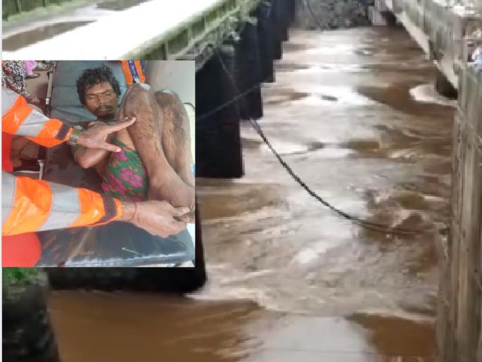 Youth trapped under Vashishti bridge rescued by NDRF, still not identified | वाशिष्ठी पुलाखाली अडकलेल्या तरुणाला एनडीआरएफ'ने वाचवले, अद्याप ओळख पटली नाही Youth trapped under Vashishti bridge rescued by NDRF, still not identified | वाशिष्ठी पुलाखाली अडकलेल्या तरुणाला एनडीआरएफ'ने वाचवले, अद्याप ओळख पटली नाही