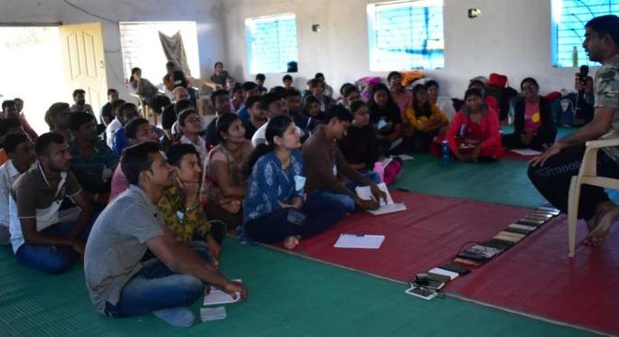 'Youth' determined to conserve biodiversity in Satpuda! | सातपुड्यातील जैवविविधततेच्या संवर्धनाचा ‘तरूणाई’चा निर्धार!