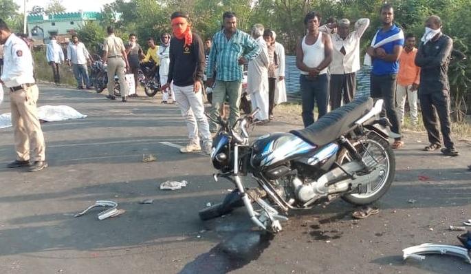 A youth from Yavatmal district was killed in an accident on Murtijapur-Karanja road | मुर्तीजापूर-कारंजा मार्गावर अपघातात यवतमाळ जिल्ह्यातील युवक ठार A youth from Yavatmal district was killed in an accident on Murtijapur-Karanja road | मुर्तीजापूर-कारंजा मार्गावर अपघातात यवतमाळ जिल्ह्यातील युवक ठार